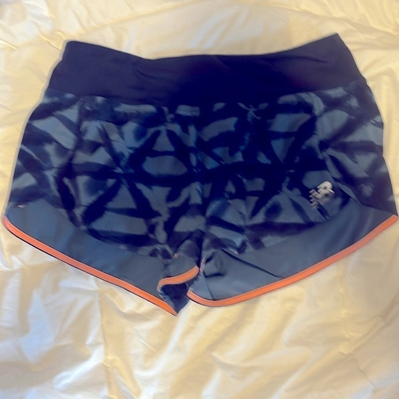 New  Balance athletic wear, size US-S - Picture 1 of 7